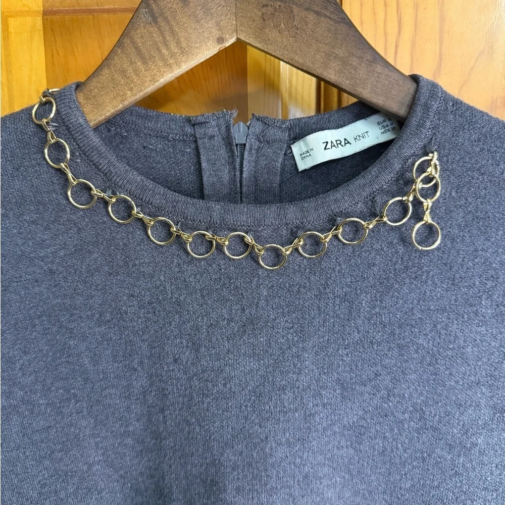 Zara Charcoal Top with Chain Accent - Picture 4 of 9